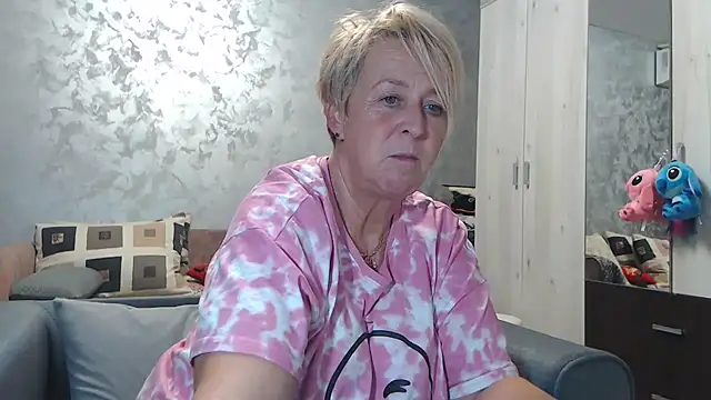 RosesandLillies online show from 16, 10, 2025