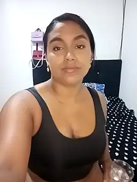 victoria roussee online show from 27, 2, 2025