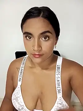 victoria roussee online show from 2, 3, 2025