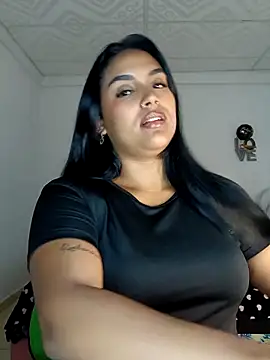 victoria roussee online show from 25, 9, 2025