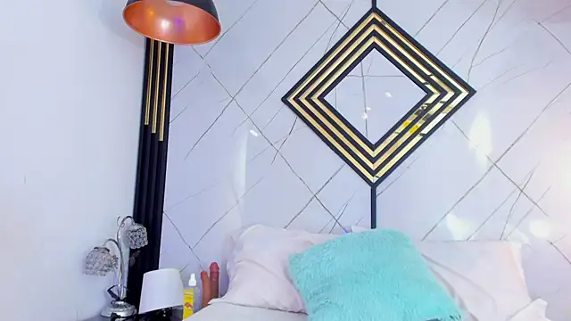 EmilyDiaaz online show from 13, 9, 2025