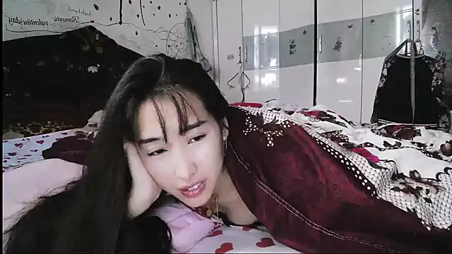 hebe-02 online show from 30, 10, 2025