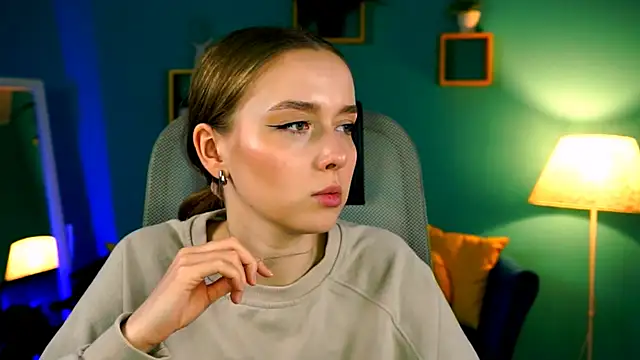 JenniferGraces online show from 17, 3, 2025