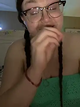 Snapshot of HTXBELLE chatting on 27, 2, 2025 HTXBELLE online show from 27, 2, 2025