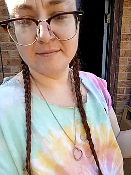 Snapshot of HTXBELLE chatting on 27, 9, 2025 HTXBELLE online show from 27, 9, 2025