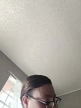 Snapshot of HTXBELLE chatting on 1, 11, 2025 HTXBELLE online show from 1, 11, 2025