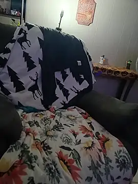 Snapshot of HTXBELLE chatting on 2, 11, 2025 HTXBELLE online show from 2, 11, 2025