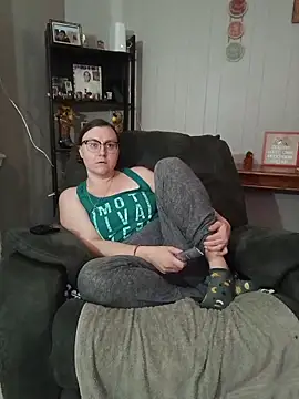 Snapshot of HTXBELLE chatting on 26, 11, 2025 HTXBELLE online show from 26, 11, 2025