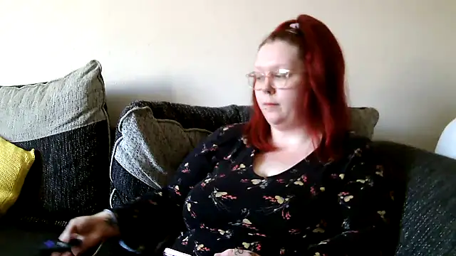 Bexxy2044xx online show from 6, 3, 2025