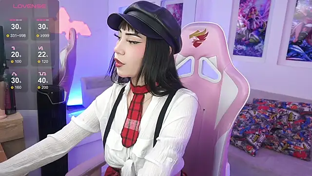 Snapshot of SaharaKramer chatting on 28, 2, 2025 SaharaKramer online show from 28, 2, 2025