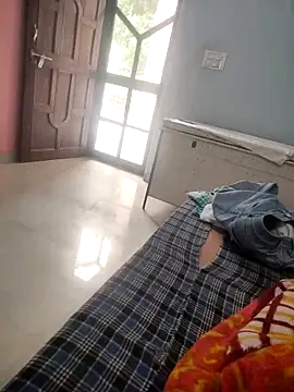 indian couple4 online show from 12, 11, 2025