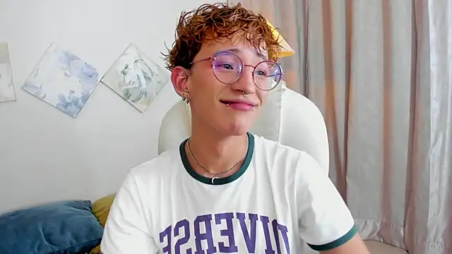 iiangel  online show from 4, 2, 2026