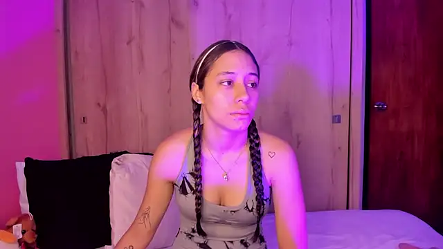 Snapshot of TANIA_06 chatting on 9, 5, 2026 TANIA 06 online show from 9, 5, 2026