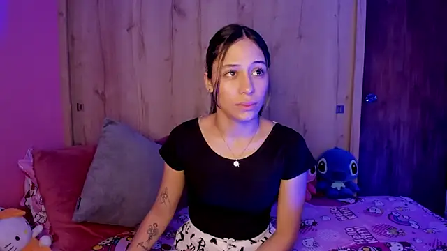 Snapshot of TANIA_06 chatting on 4, 6, 2026 TANIA 06 online show from 4, 6, 2026
