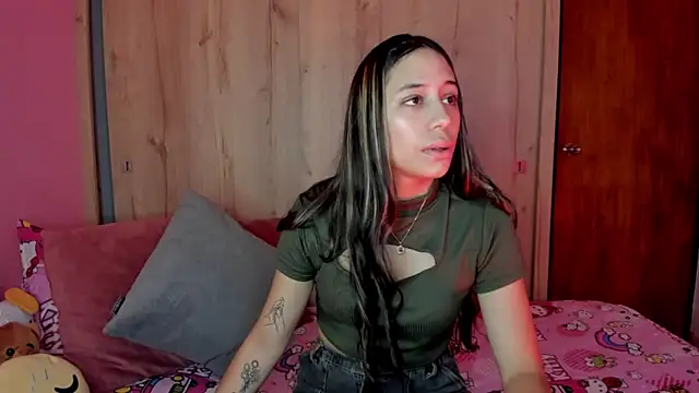 Snapshot of TANIA_06 chatting on 5, 6, 2026 TANIA 06 online show from 5, 6, 2026