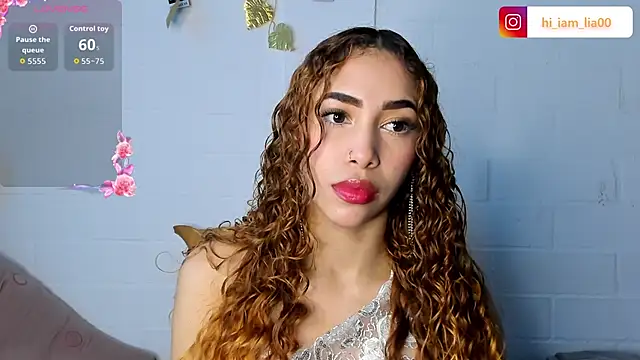 Snapshot of LiaHansson chatting on 24, 11, 2025 LiaHansson online show from 24, 11, 2025