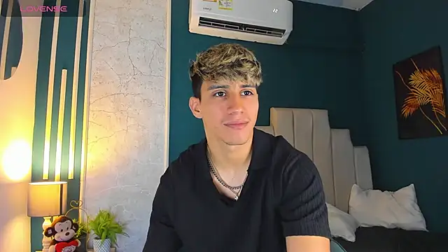 Allex Cano online show from 14, 3, 2025