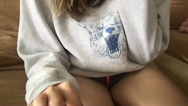 ashleighpink online show from 17, 3, 2026