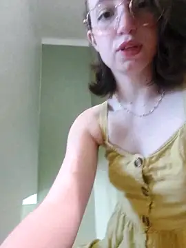 Elise Nyx online show from 9, 4, 2026