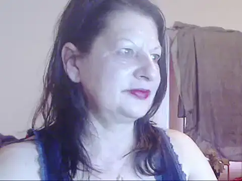 Snapshot of ExtasyMature chatting on 6, 3, 2025 ExtasyMature online show from 6, 3, 2025