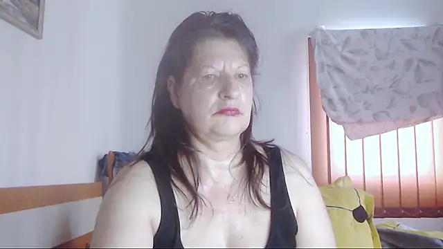 Snapshot of ExtasyMature chatting on 15, 9, 2025 ExtasyMature online show from 15, 9, 2025