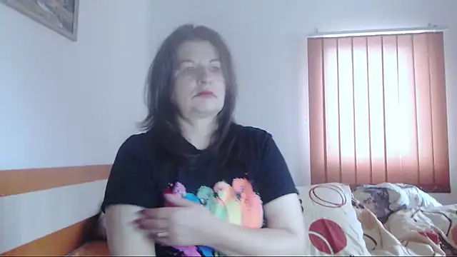 Snapshot of ExtasyMature chatting on 4, 10, 2025 ExtasyMature online show from 4, 10, 2025