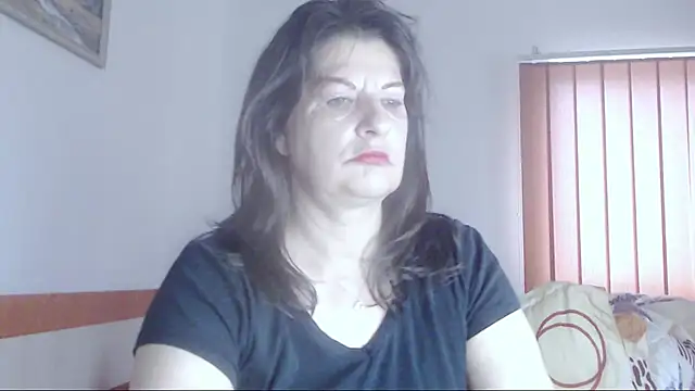 Snapshot of ExtasyMature chatting on 7, 10, 2025 ExtasyMature online show from 7, 10, 2025