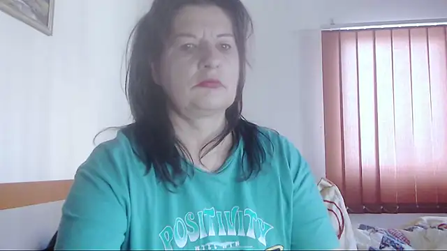 Snapshot of ExtasyMature chatting on 11, 10, 2025 ExtasyMature online show from 11, 10, 2025