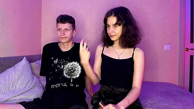 baby lesi online show from 8, 9, 2025