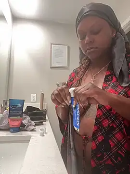 BubblyBabyy online show from 2, 7, 2026