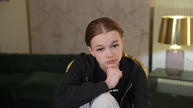 Elza Dream online show from 21, 3, 2025