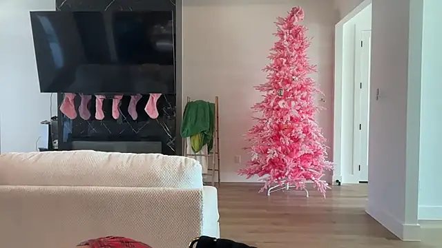 caylawatsun online show from 24, 11, 2025