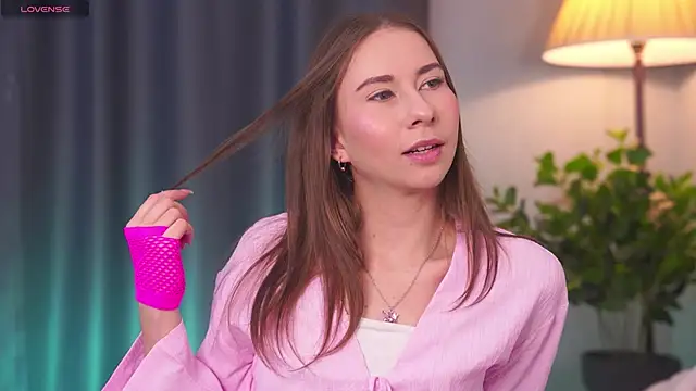 CuteJane  online show from 5, 12, 2025