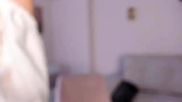 SunnivaCovil online show from 27, 2, 2025