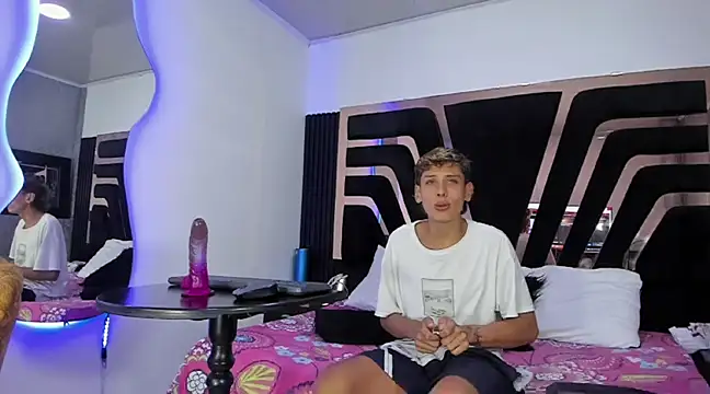 Noahoconor online show from 5, 3, 2025