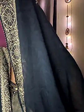 Dishasarmaa05 online show from 13, 11, 2025