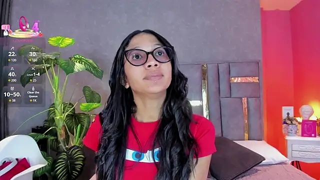 Tyla Ks online show from 4, 4, 2026