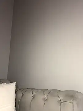 laraaaaaa online show from 13, 11, 2025