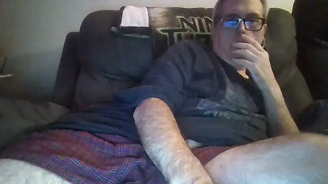 Snapshot of Smallone327 chatting on 27, 9, 2025 Smallone327 online show from 27, 9, 2025