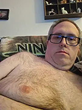 Snapshot of Smallone327 chatting on 2, 11, 2025 Smallone327 online show from 2, 11, 2025