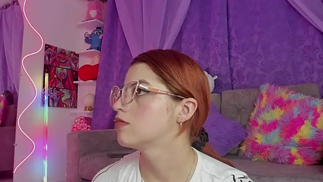 Snapshot of MelaniJhonson chatting on 3, 6, 2026 MelaniJhonson online show from 3, 6, 2026