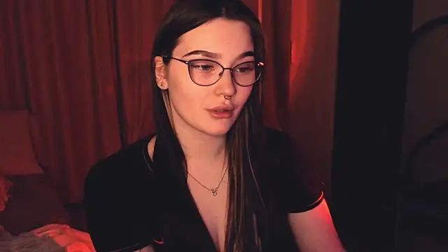 milliedoll online show from 12, 4, 2026