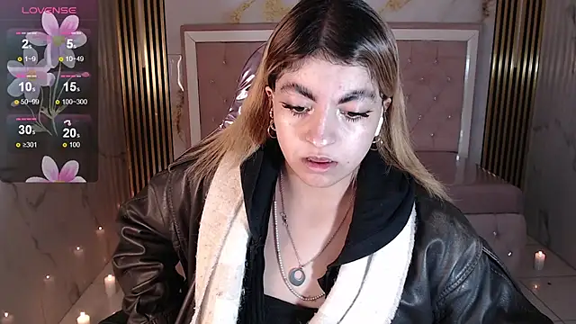 Snapshot of lili_conor_s chatting on 11, 9, 2025 lili conor s online show from 11, 9, 2025