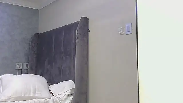 Snapshot of Justusual444 chatting on 18, 9, 2025 Justusual444 online show from 18, 9, 2025