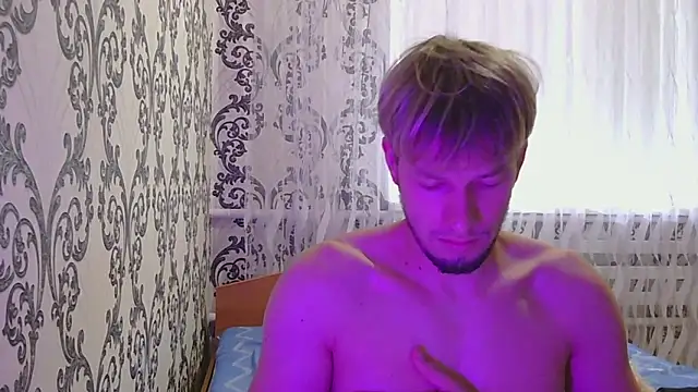 Snapshot of frama666 chatting on 6, 10, 2025 frama666 online show from 6, 10, 2025