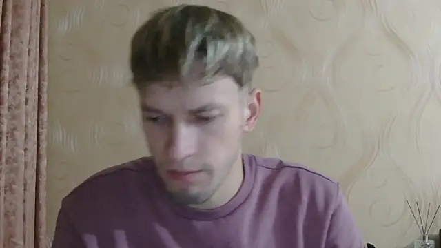 Snapshot of frama666 chatting on 1, 11, 2025 frama666 online show from 1, 11, 2025