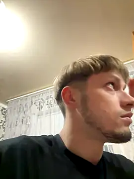 Snapshot of frama666 chatting on 15, 11, 2025 frama666 online show from 15, 11, 2025