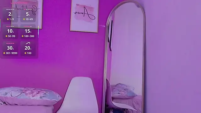 Snapshot of innocenthazel chatting on 24, 11, 2025 innocenthazel online show from 24, 11, 2025