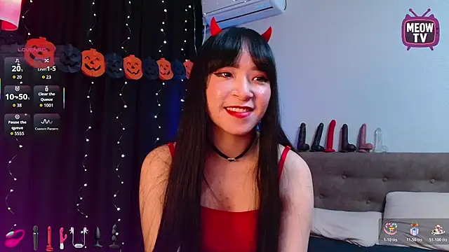 Snapshot of miyakimi0101 chatting on 28, 10, 2025 miyakimi0101 online show from 28, 10, 2025