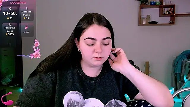 kitsune 8 online show from 11, 3, 2025